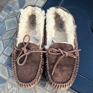 UGG Moccasin slipper